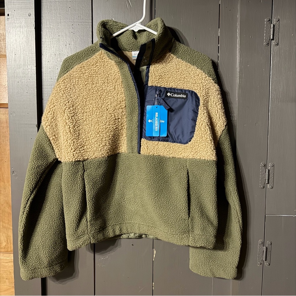 Columbia New Fleece Jacket! Best price on thE internet! ✌️ ❤️